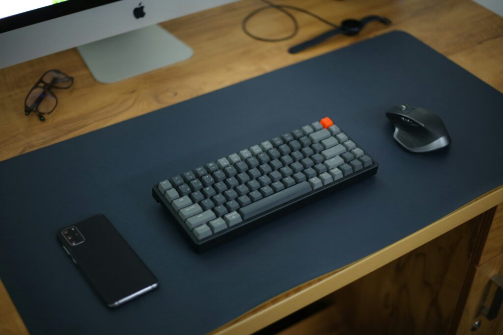 Meilleur tapis de souris XXL gaming 2026 — SteelSeries QcK Corsair MM300 HyperX Fury comparés