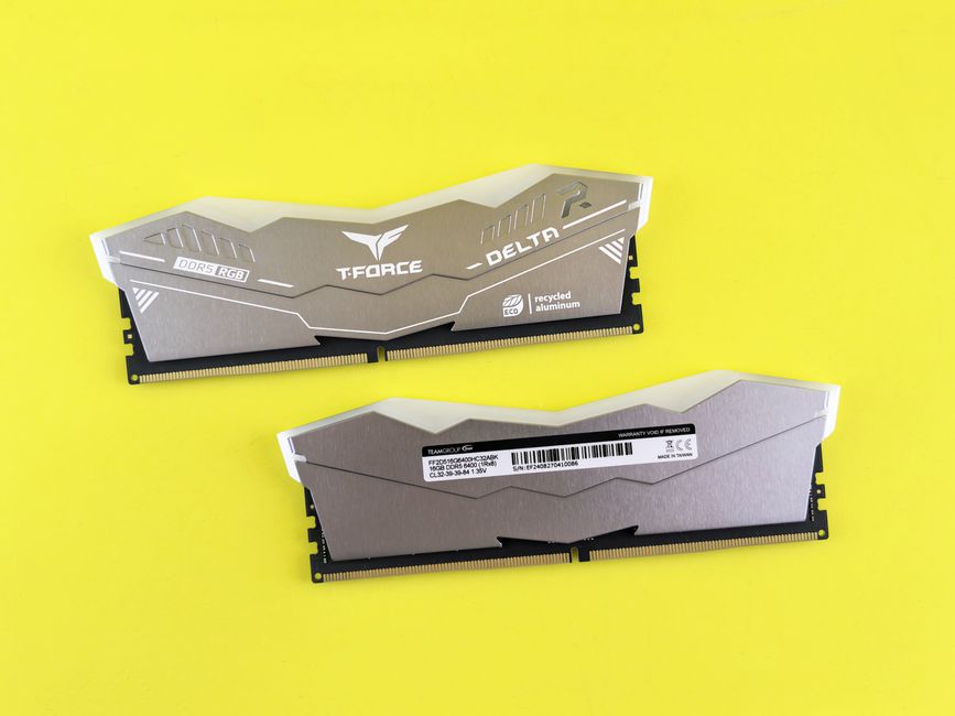 RAM DDR5 32 Go gaming RGB fréquence latence 2026